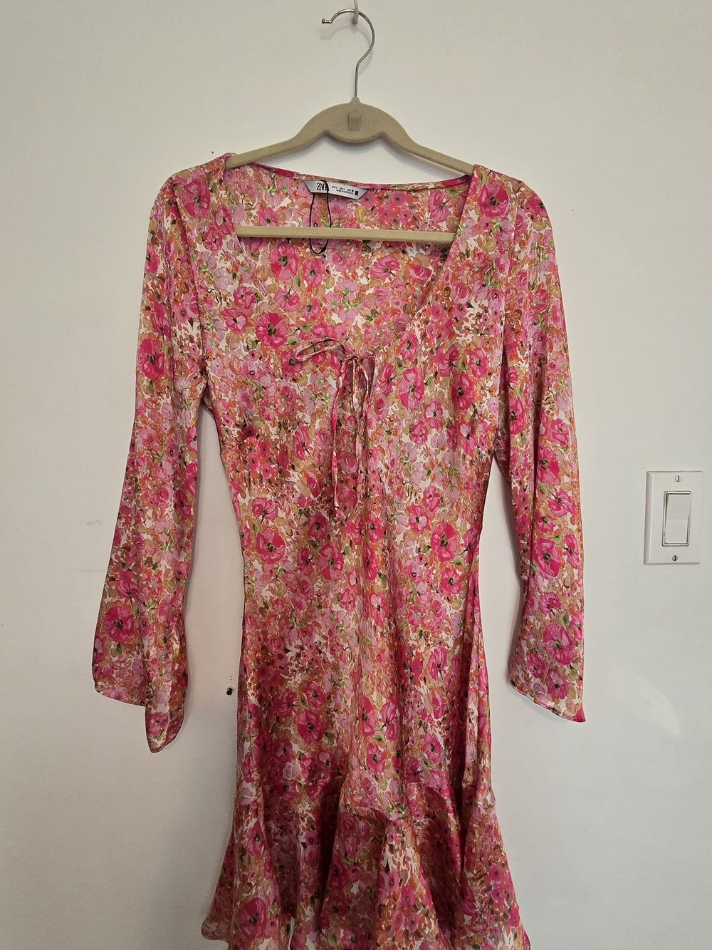 Zara Pink Floral Print Dress - Picture 2 of 5